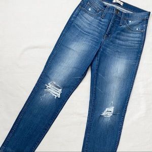Madewell Slim Straight Knee Rip Edition Jeans